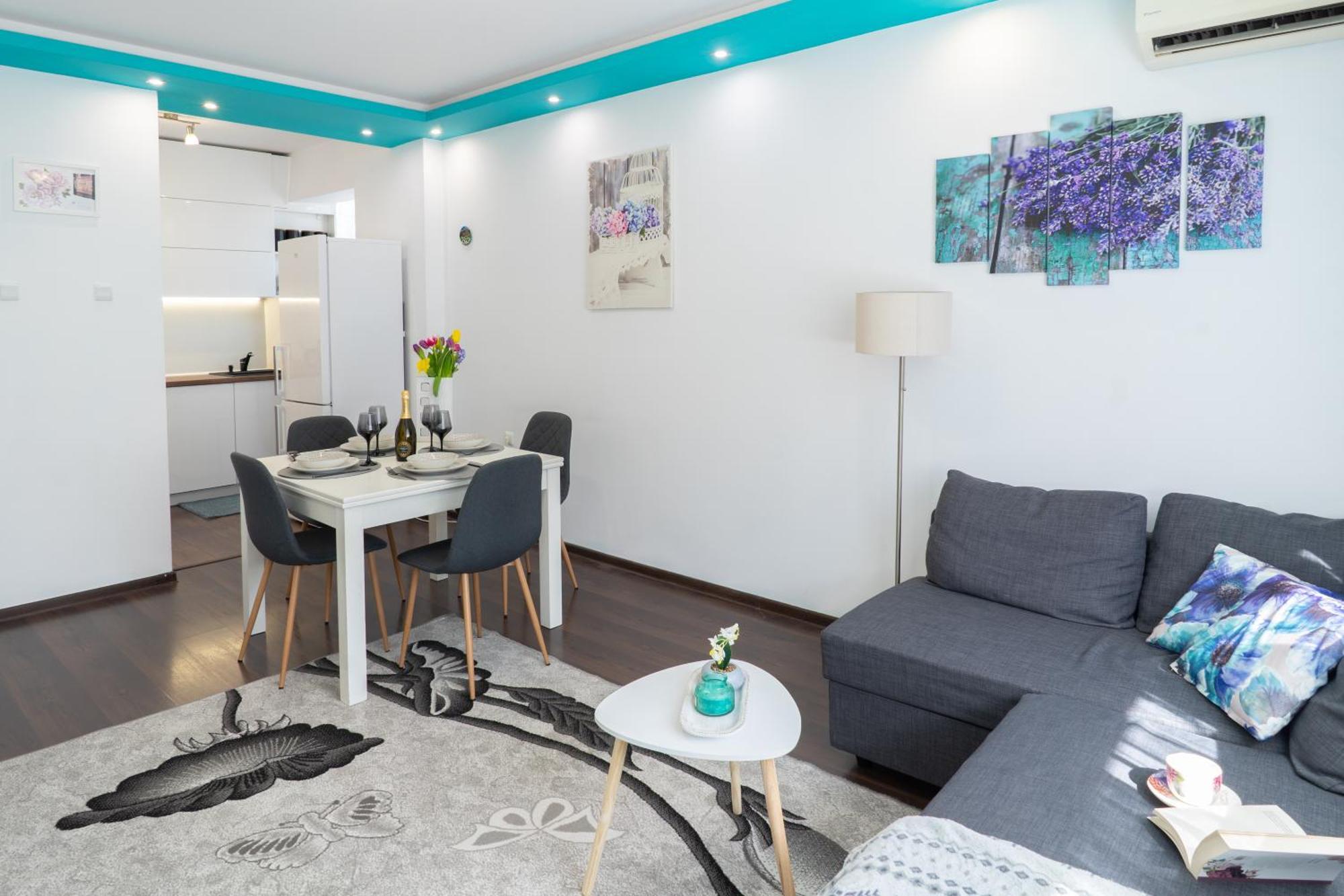 Luxury 2 Bedroom Apartment In Central Varna Luaran gambar