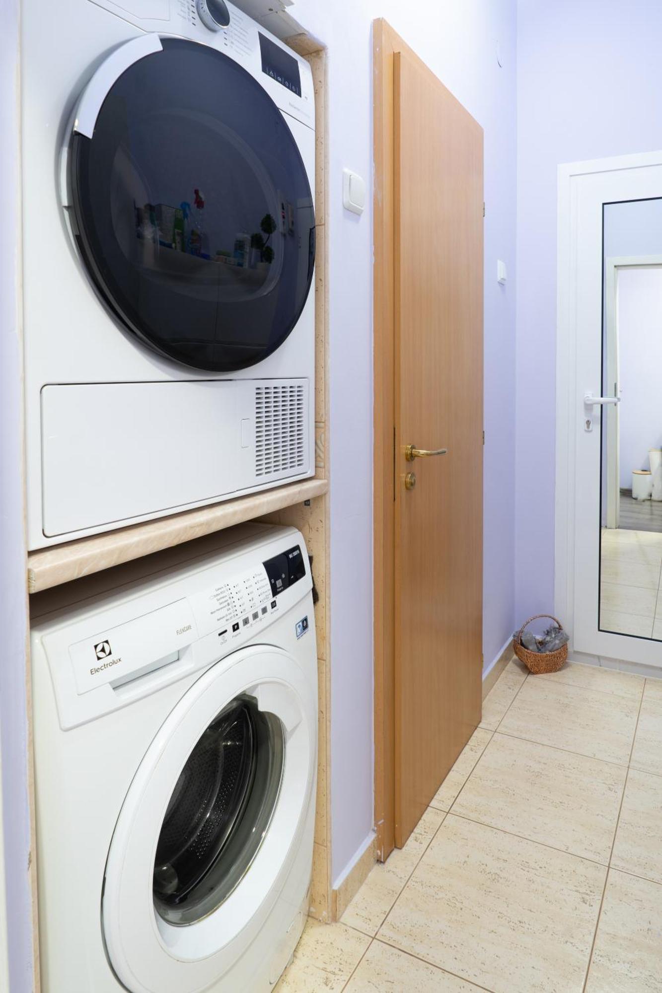 Luxury 2 Bedroom Apartment In Central Varna Luaran gambar