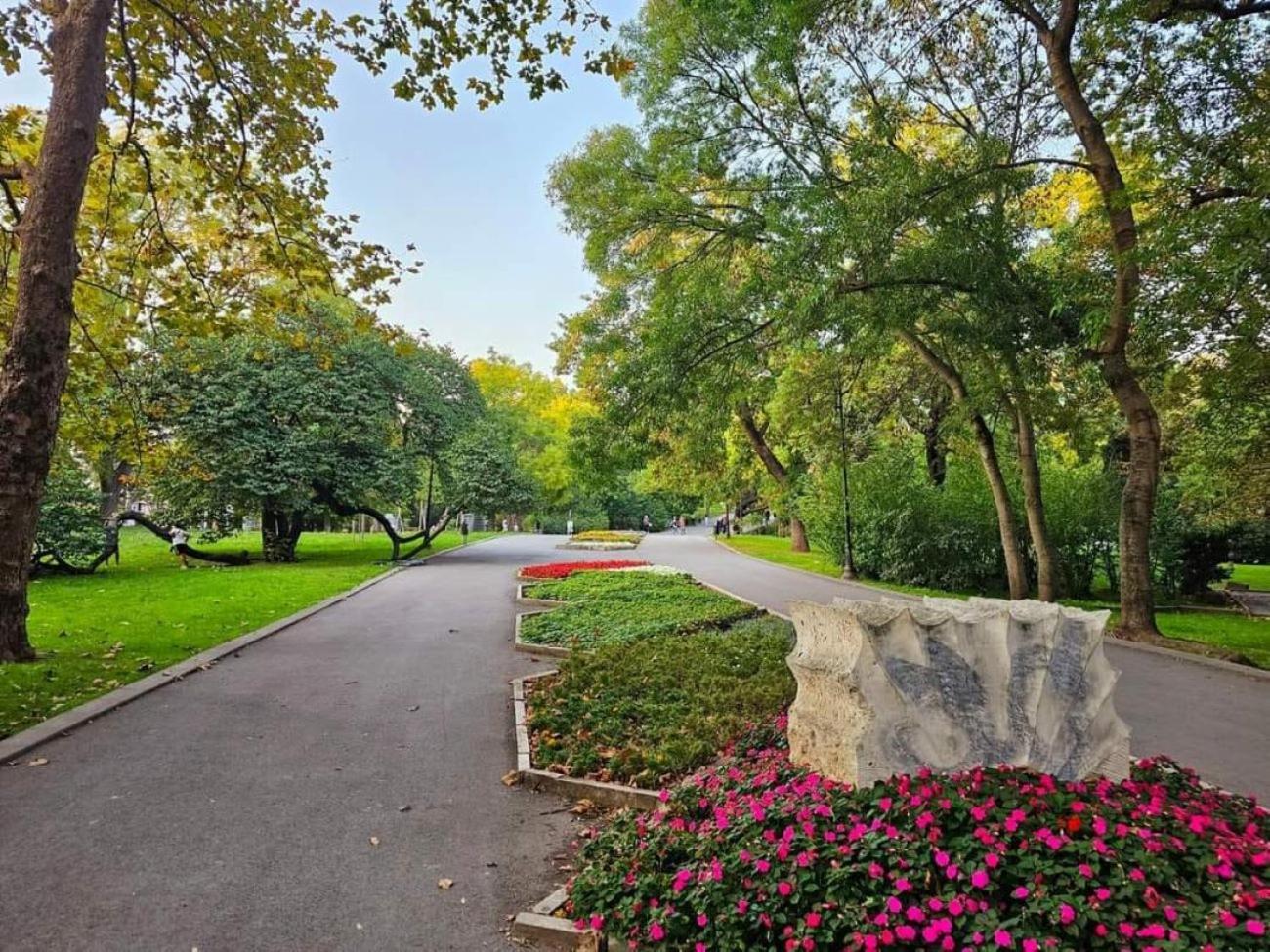 Luxury 2 Bedroom Apartment In Central Varna Luaran gambar